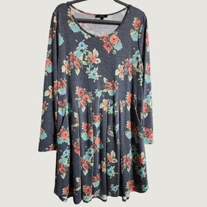 Andree by Unit Floral Pleated Pocket Dress 1X Gray